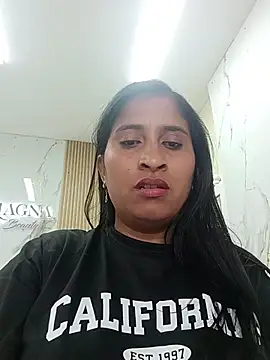 SofiaMendez1  online show from July 2026 05:59:02 PM