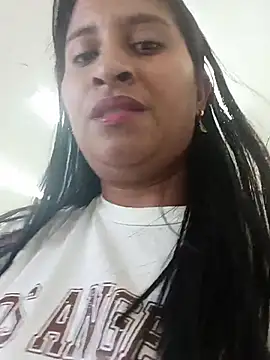 SofiaMendez1  online show from July 2026 06:11:01 PM