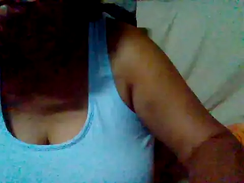 Roxanna73 online show from April 2026 10:26:02 PM