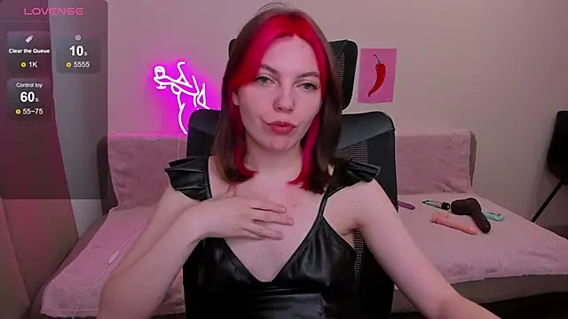 Marie Reyess online show from May 2026 04:30:02 AM