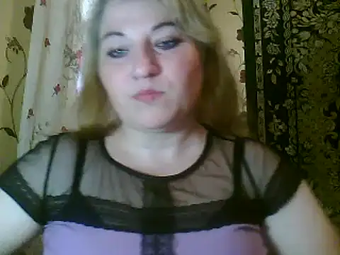 Snapshot of Xuliganka86 chatting on April 2026 12:38:01 PM Xuliganka86 online show from April 2026 12:38:01 PM