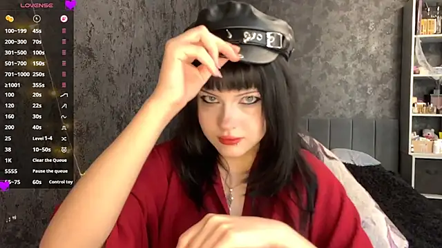 EmilyEmbears online show from June 2026 06:22:02 AM