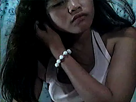 Snapshot of AsianPinay18 chatting on April 2026 10:54:02 AM AsianPinay18 online show from April 2026 10:54:02 AM