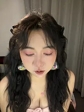 ooooBaby129 online show from April 2026 01:41:02 PM