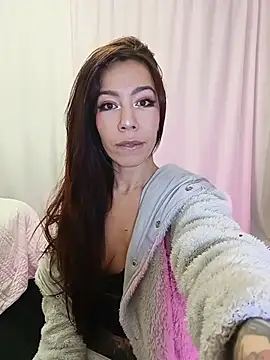 Snapshot of Polina_P chatting on July 2026 09:29:01 AM Polina P online show from July 2026 09:29:01 AM