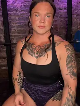 Elizabeast online show from August 2026 12:12:02 AM