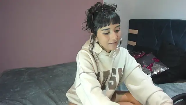 Hanna Clark   online show from June 2026 11:54:01 AM