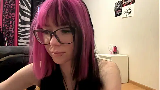 WifeAileen online show from May 2026 06:26:04 PM