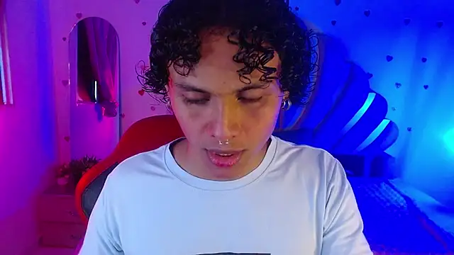 Snapshot of elio_fox chatting on April 2026 11:51:02 AM elio fox online show from April 2026 11:51:02 AM