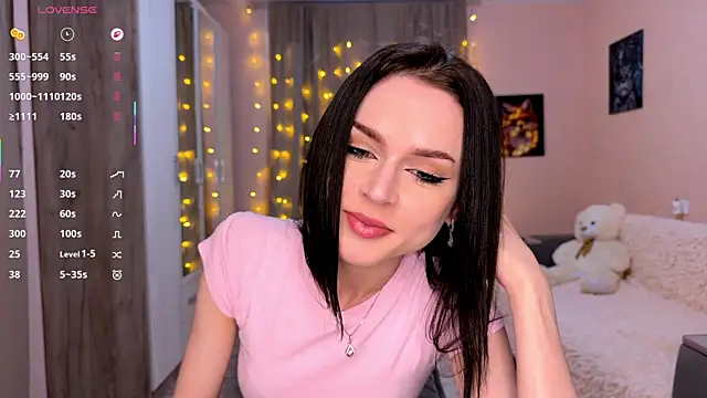 PlayfulLea online show from May 2026 05:29:01 PM