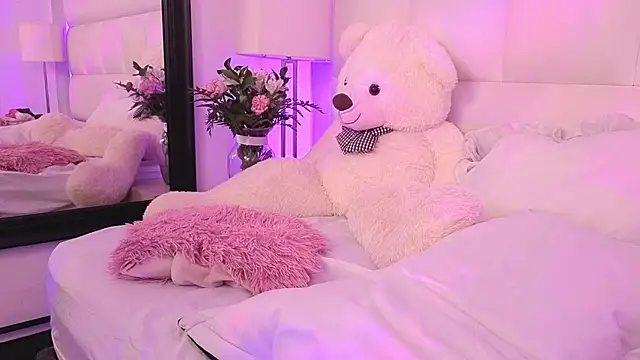 DaliaCastle online show from July 2026 08:40:01 PM