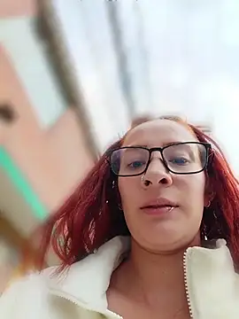 Snapshot of Samyra_Biker12 chatting on May 2026 12:33:02 PM Samyra Biker12 online show from May 2026 12:33:02 PM