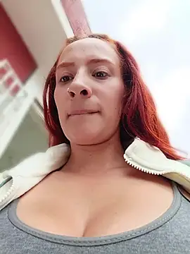 Snapshot of Samyra_Biker12 chatting on May 2026 04:04:02 PM Samyra Biker12 online show from May 2026 04:04:02 PM
