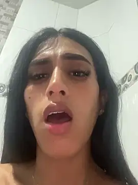 Snapshot of luna_duque chatting on May 2026 08:58:01 PM luna duque online show from May 2026 08:58:01 PM