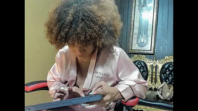 Sharlotte Jones online show from May 2026 11:38:01 AM