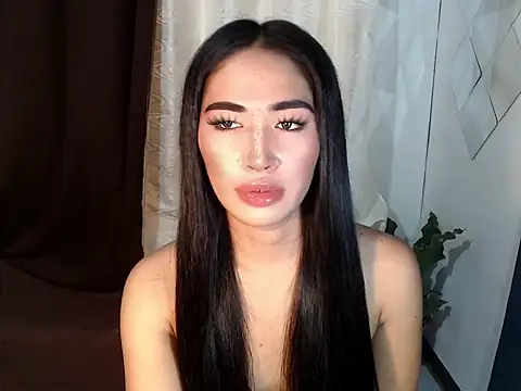 urasiankylie online show from May 2026 02:01:02 PM