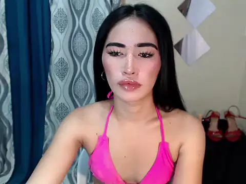 urasiankylie online show from May 2026 07:08:01 PM