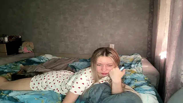 Snapshot of ExactGee chatting on May 2026 06:08:02 AM ExactGee online show from May 2026 06:08:02 AM