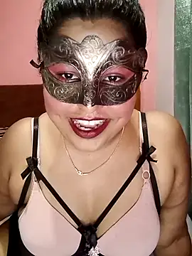 Maskedcurves online show from April 2026 05:03:01 AM