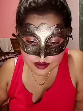 Maskedcurves online show from May 2026 05:02:02 AM