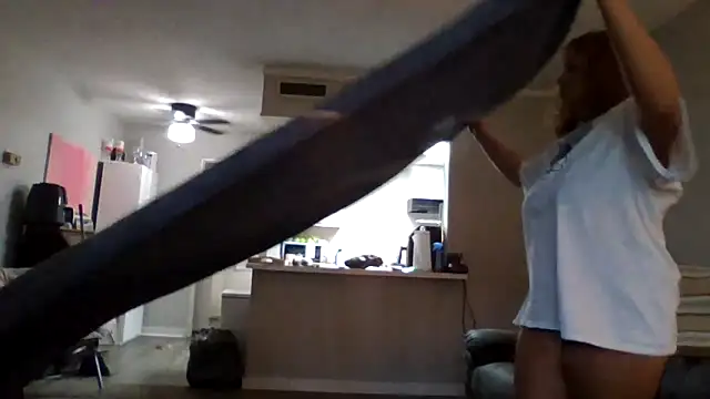 madzbailey online show from May 2026 11:22:01 PM