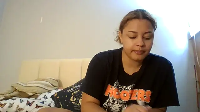 madzbailey online show from June 2026 01:43:02 AM