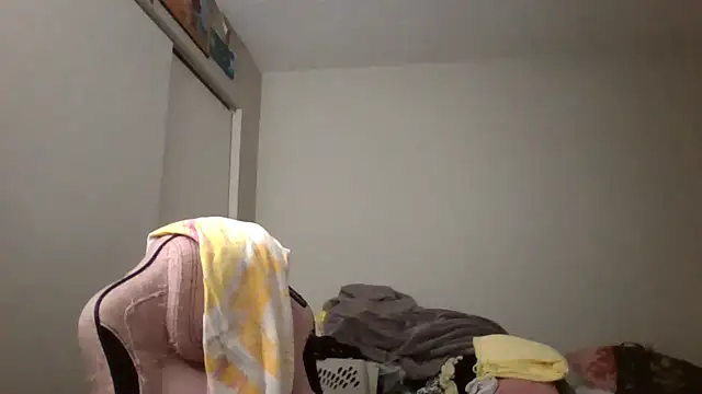 madzbailey online show from July 2026 11:51:01 PM