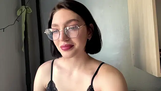 SinfulStarlight online show from April 2026 05:27:01 AM