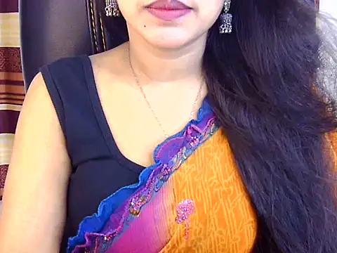 Snapshot of Noor_Zarin chatting on April 2026 09:42:01 PM Noor Zarin online show from April 2026 09:42:01 PM