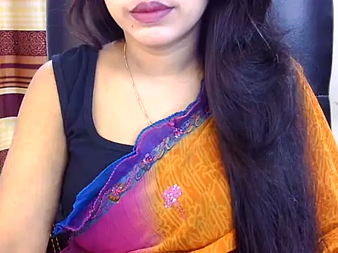 Snapshot of Noor_Zarin chatting on May 2026 07:32:01 PM Noor Zarin online show from May 2026 07:32:01 PM
