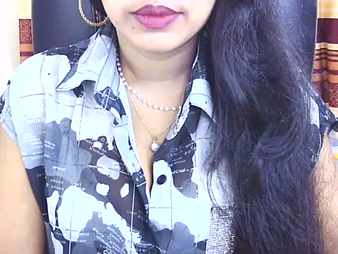 Snapshot of Noor_Zarin chatting on May 2026 06:24:02 PM Noor Zarin online show from May 2026 06:24:02 PM