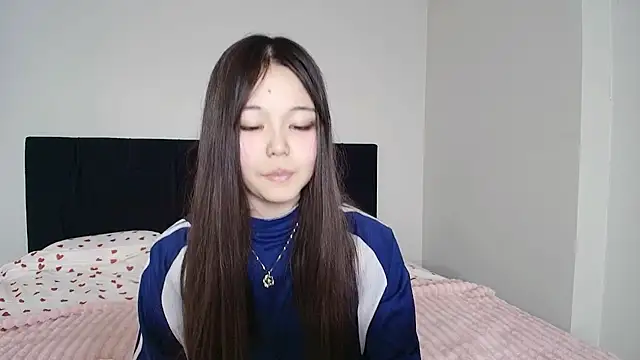 sayanim0 online show from April 2026 01:52:02 PM
