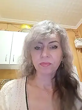 TaynaSecret online show from April 2026 08:37:02 PM