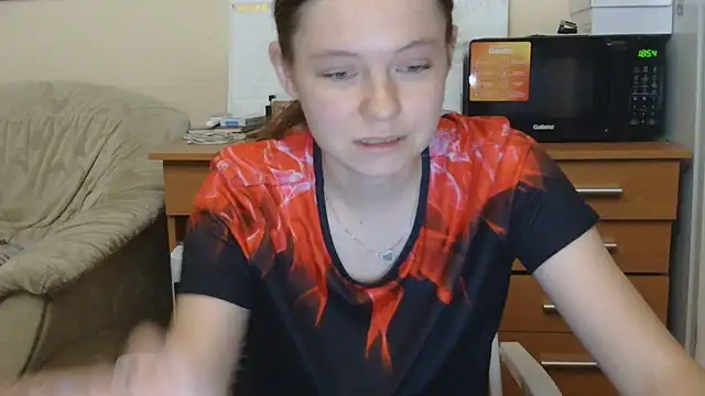 JessicaHolland1 online show from July 2026 06:07:02 PM