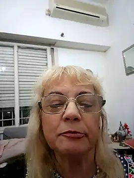 Snapshot of MatureElegantWidow chatting on April 2026 11:54:02 PM MatureElegantWidow online show from April 2026 11:54:02 PM