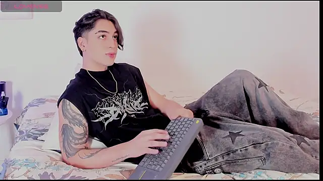 Snapshot of Thiago_angel chatting on May 2026 03:15:01 AM Thiago angel online show from May 2026 03:15:01 AM