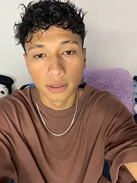 Snapshot of ETTE_MOON chatting on April 2026 04:45:01 AM ETTE MOON online show from April 2026 04:45:01 AM