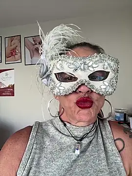 depildeluxo online show from July 2026 04:32:02 PM