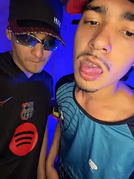 Cuteathleticboys online show from April 2026 09:39:01 PM