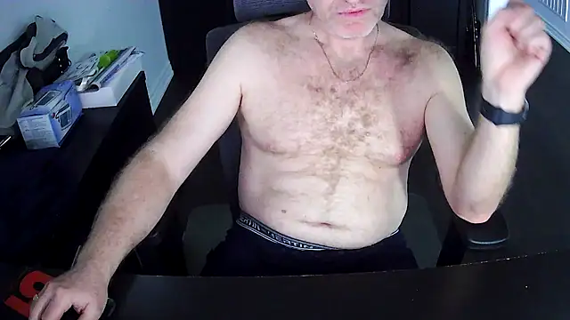 Shalun2000 online show from May 2026 09:54:01 PM