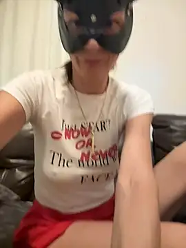 Lilihappy online show from July 2026 10:57:02 AM