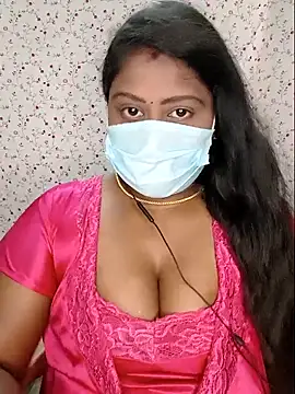 Romantic Woman online show from May 2026 06:48:02 PM