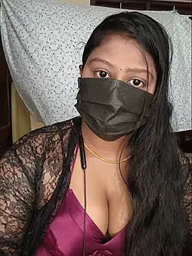 Romantic Woman online show from May 2026 04:07:02 AM