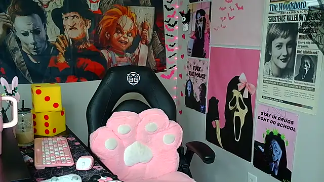 spookiebaddie online show from July 2026 08:18:01 PM