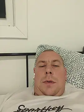gratyl online show from June 2026 08:30:02 PM