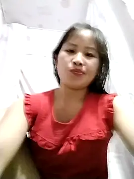 Snapshot of Yo-must chatting on May 2026 05:01:02 AM Yo-must online show from May 2026 05:01:02 AM