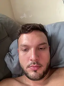 Snapshot of FernandoFloripa11 chatting on April 2026 03:31:02 PM FernandoFloripa11 online show from April 2026 03:31:02 PM