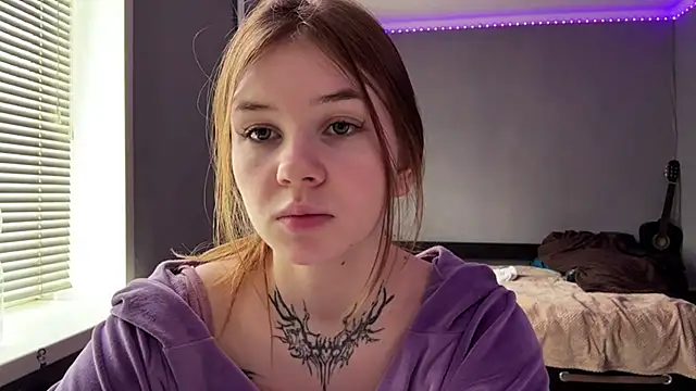 KellyRose online show from April 2026 08:11:01 AM