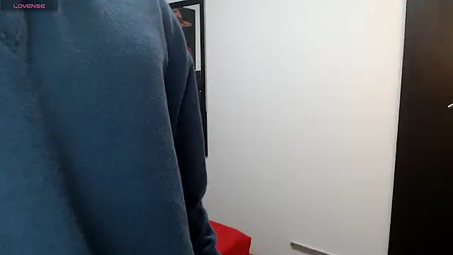 Snapshot of billy_wild chatting on May 2026 11:17:01 AM billy wild online show from May 2026 11:17:01 AM