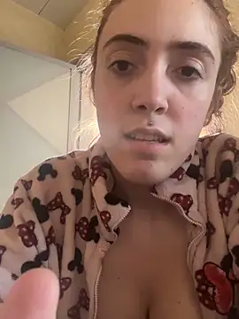 Snapshot of lilocababy chatting on April 2026 03:52:01 PM lilocababy online show from April 2026 03:52:01 PM